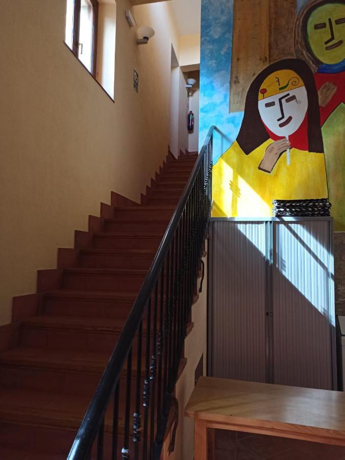 Albergue De Sos Del Rey Catolico Luaran gambar