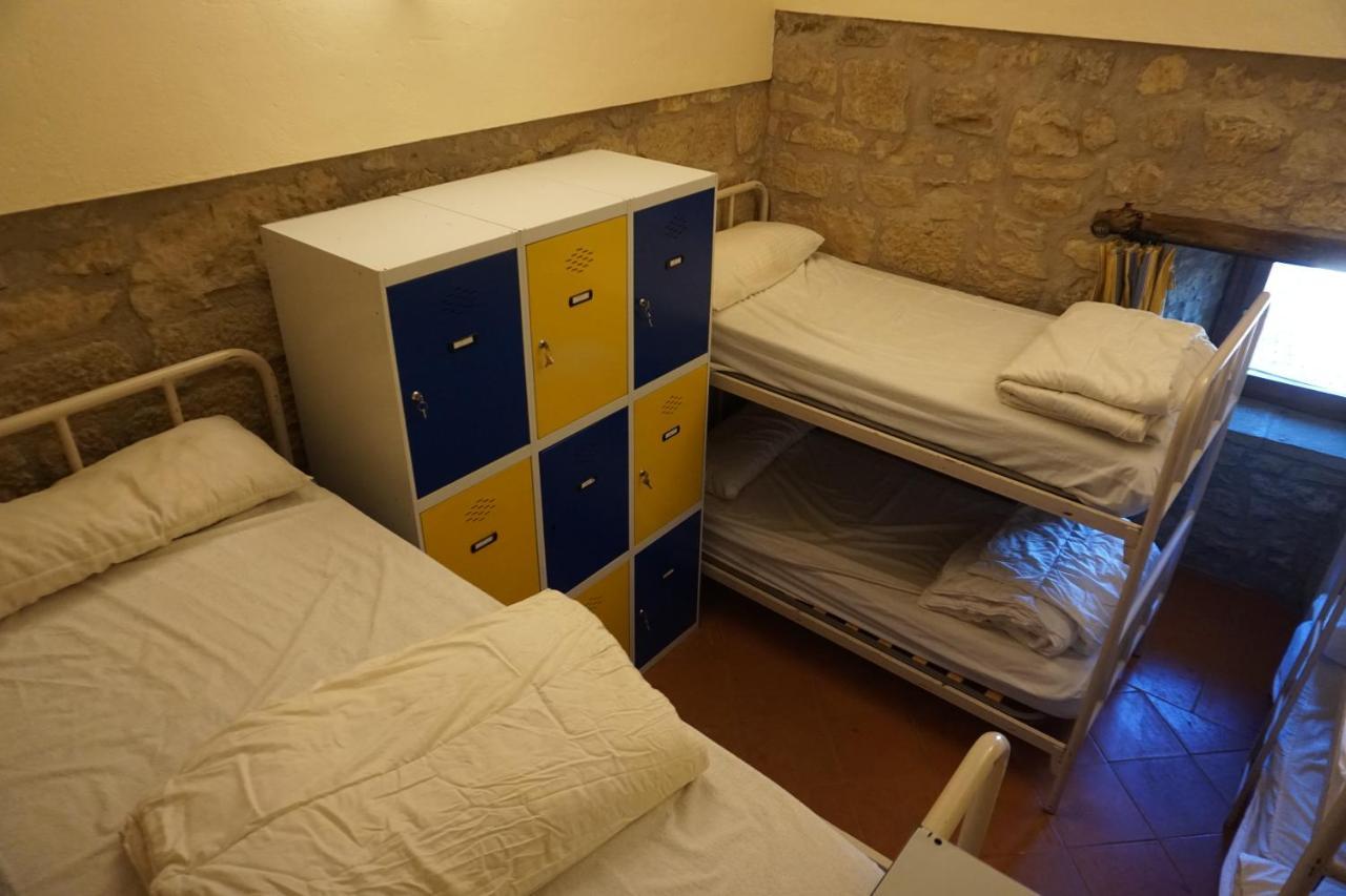 Albergue De Sos Del Rey Catolico Luaran gambar