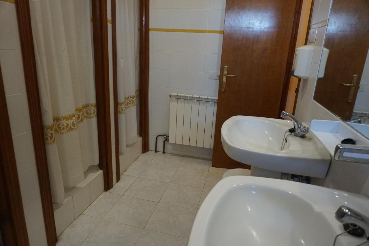 Albergue De Sos Del Rey Catolico Luaran gambar