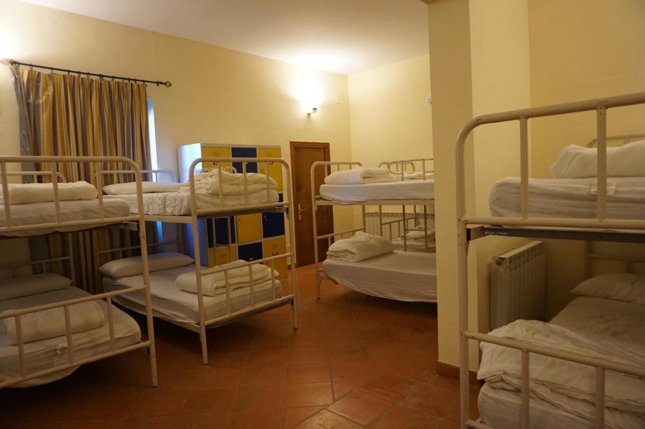 Albergue De Sos Del Rey Catolico Luaran gambar